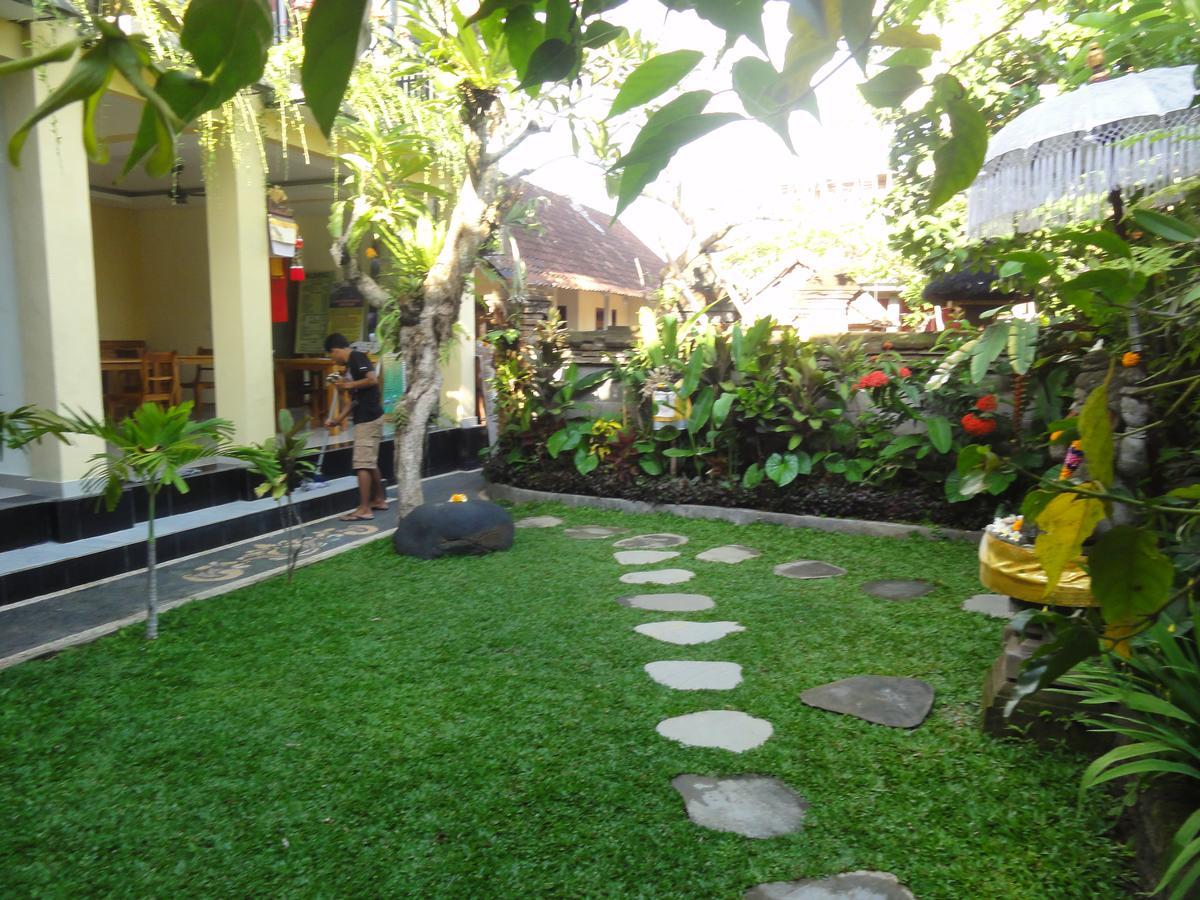 Donald Home Stay Ubud Buitenkant foto